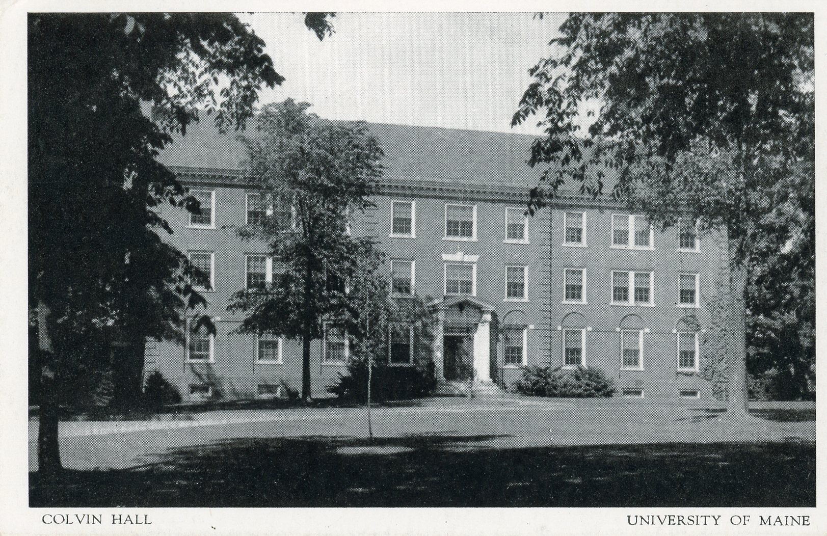 A black and white postcard of Colvin Hall
